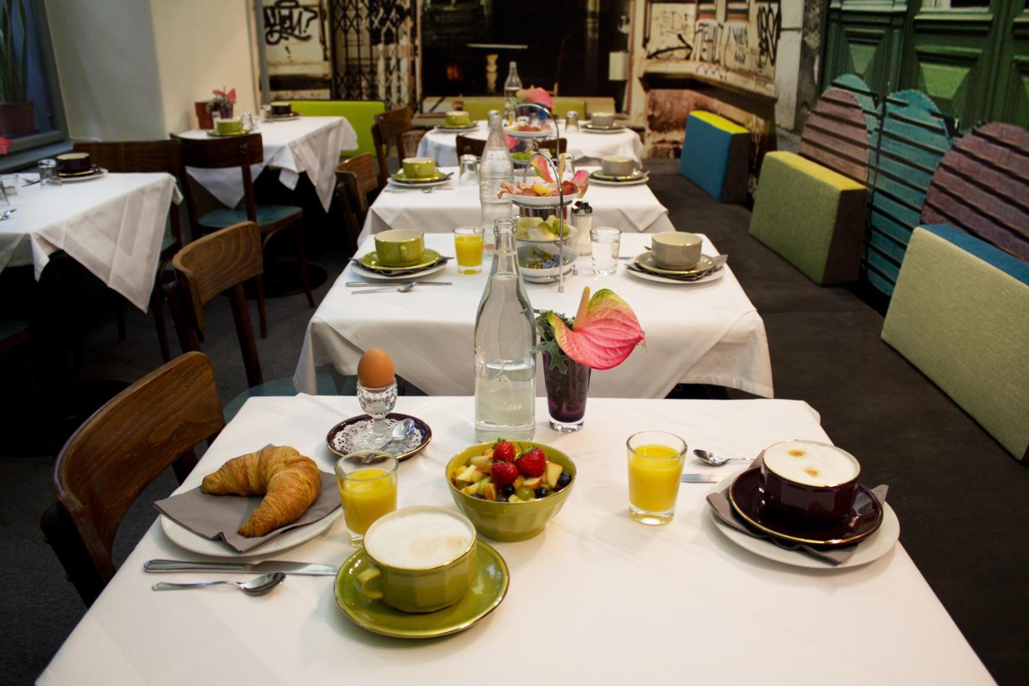 Saint Shermin Bed Breakfast & Champagne Вена Экстерьер фото